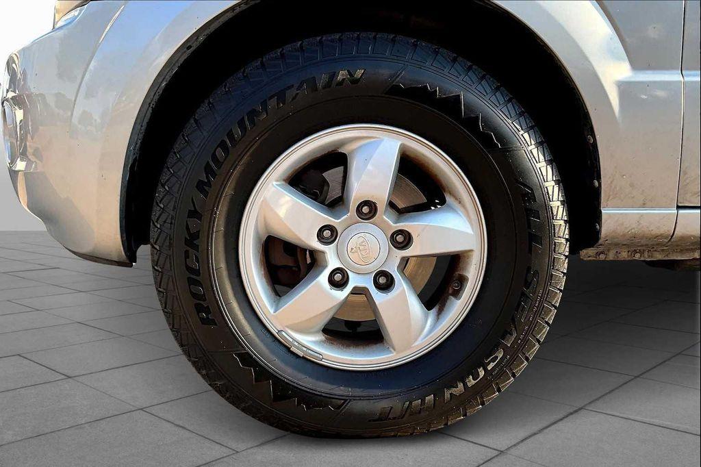 used 2007 Kia Sorento car, priced at $6,624