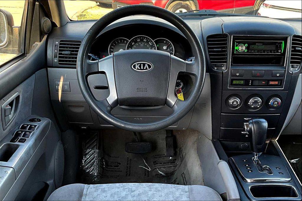 used 2007 Kia Sorento car, priced at $6,624