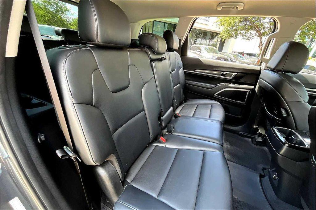 used 2024 Kia Telluride car, priced at $33,484