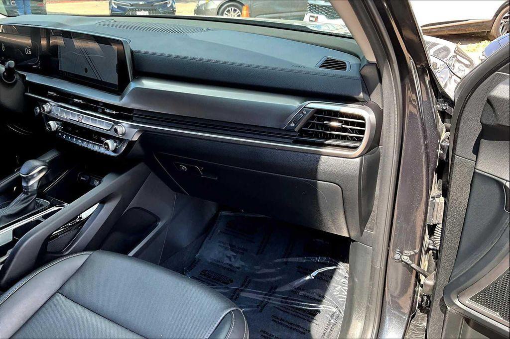 used 2024 Kia Telluride car, priced at $33,484