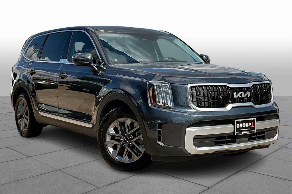 used 2024 Kia Telluride car, priced at $33,484