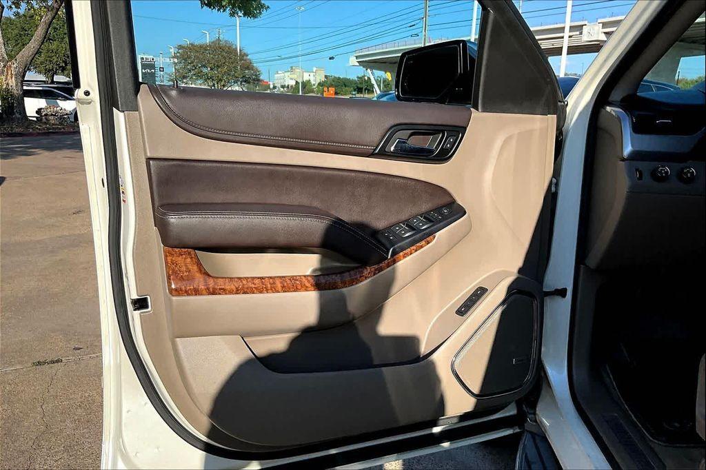 used 2015 Chevrolet Suburban car, priced at $17,984