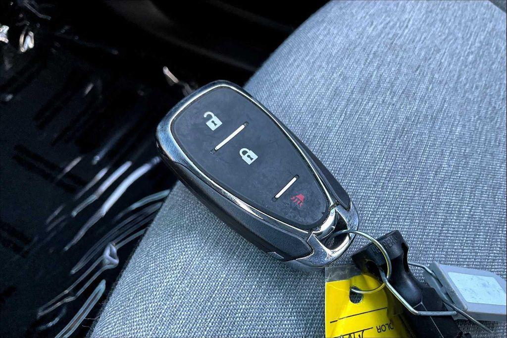 used 2023 Chevrolet Equinox car, priced at $20,784