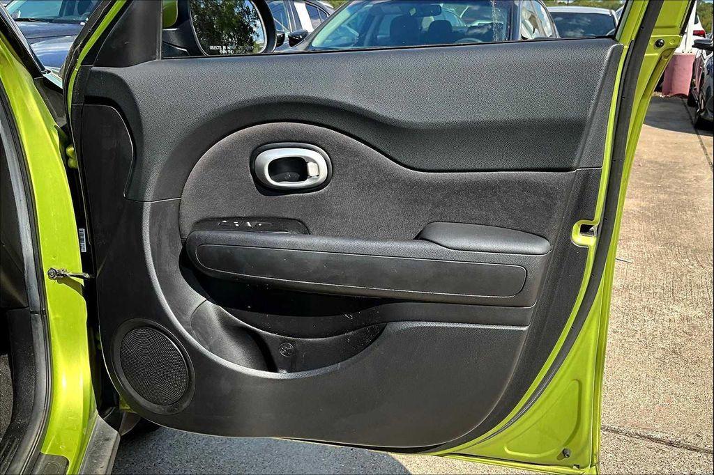used 2015 Kia Soul car, priced at $6,798