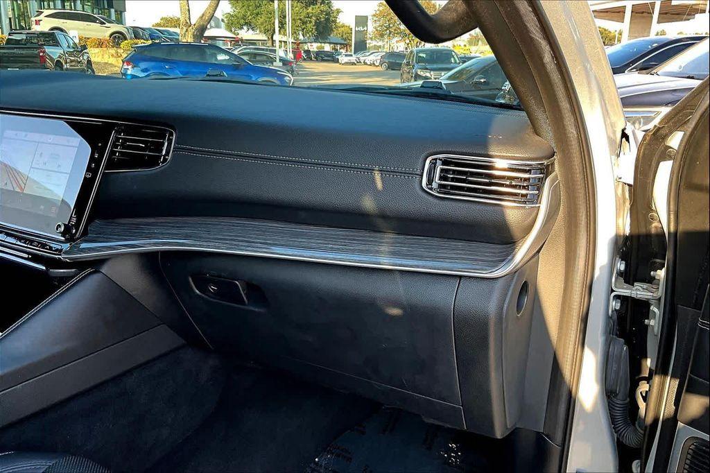 used 2022 Jeep Wagoneer car, priced at $48,035