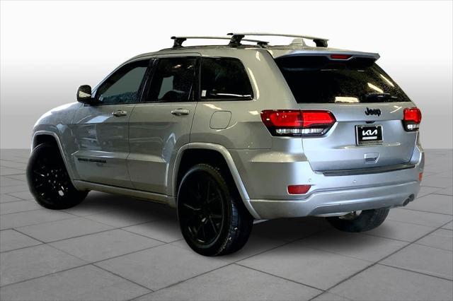 used 2017 Jeep Grand Cherokee car, priced at $9,998