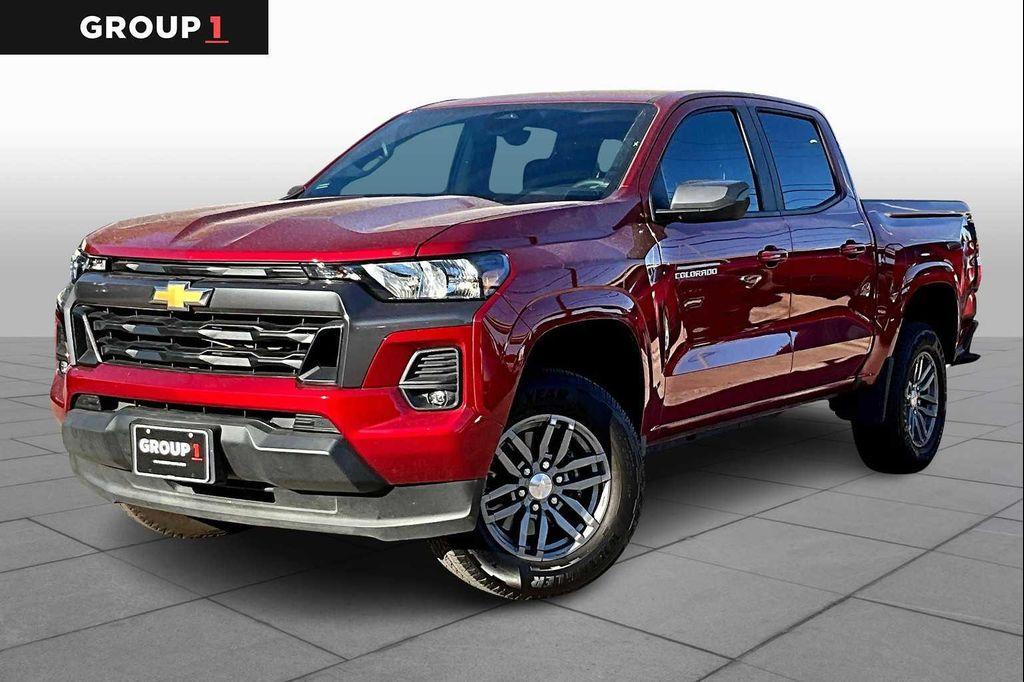 used 2024 Chevrolet Colorado car, priced at $33,348