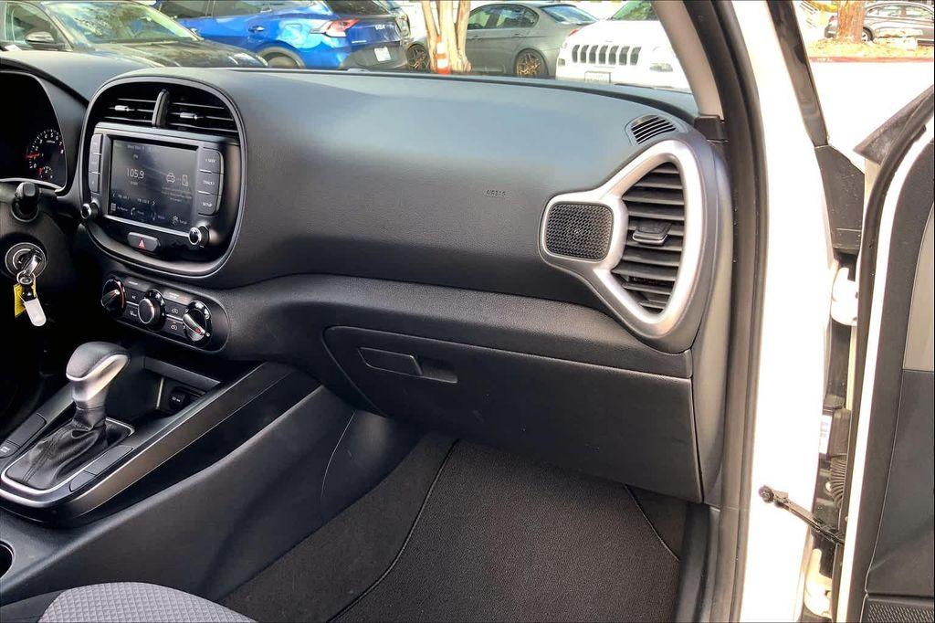 used 2022 Kia Soul car, priced at $17,488