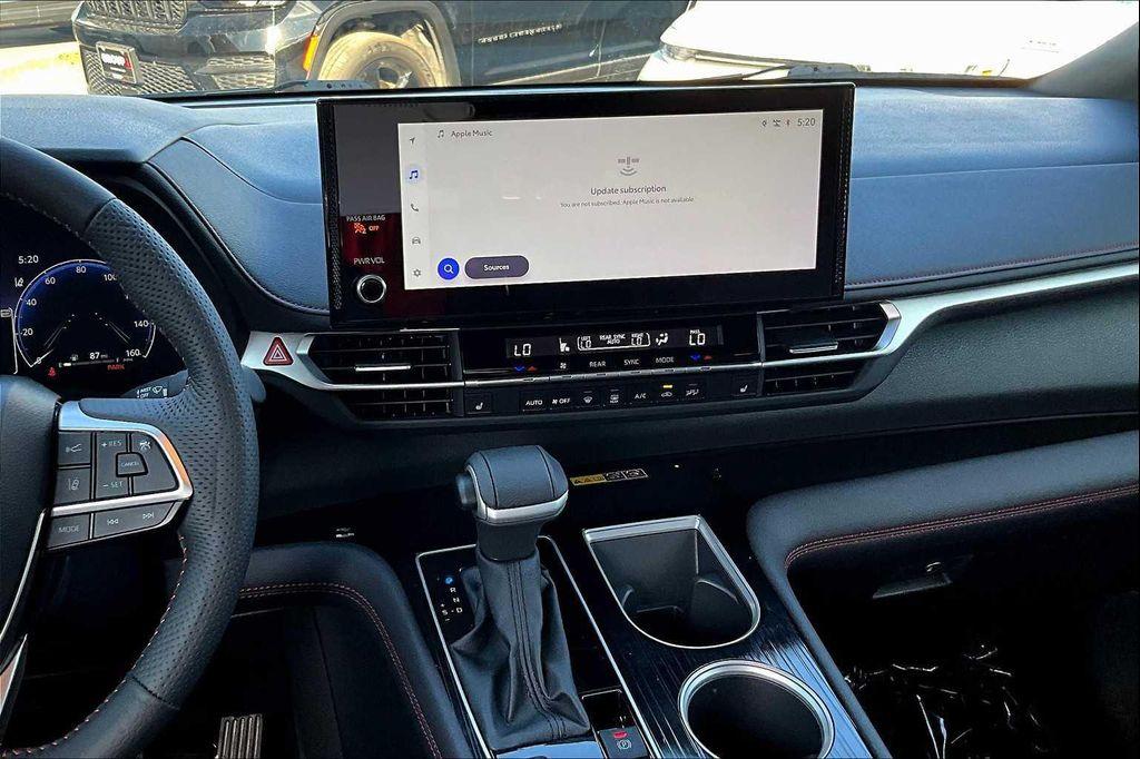 used 2025 Toyota Sienna car, priced at $49,678