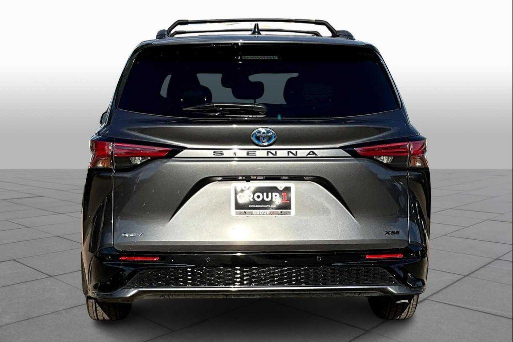used 2025 Toyota Sienna car, priced at $49,678