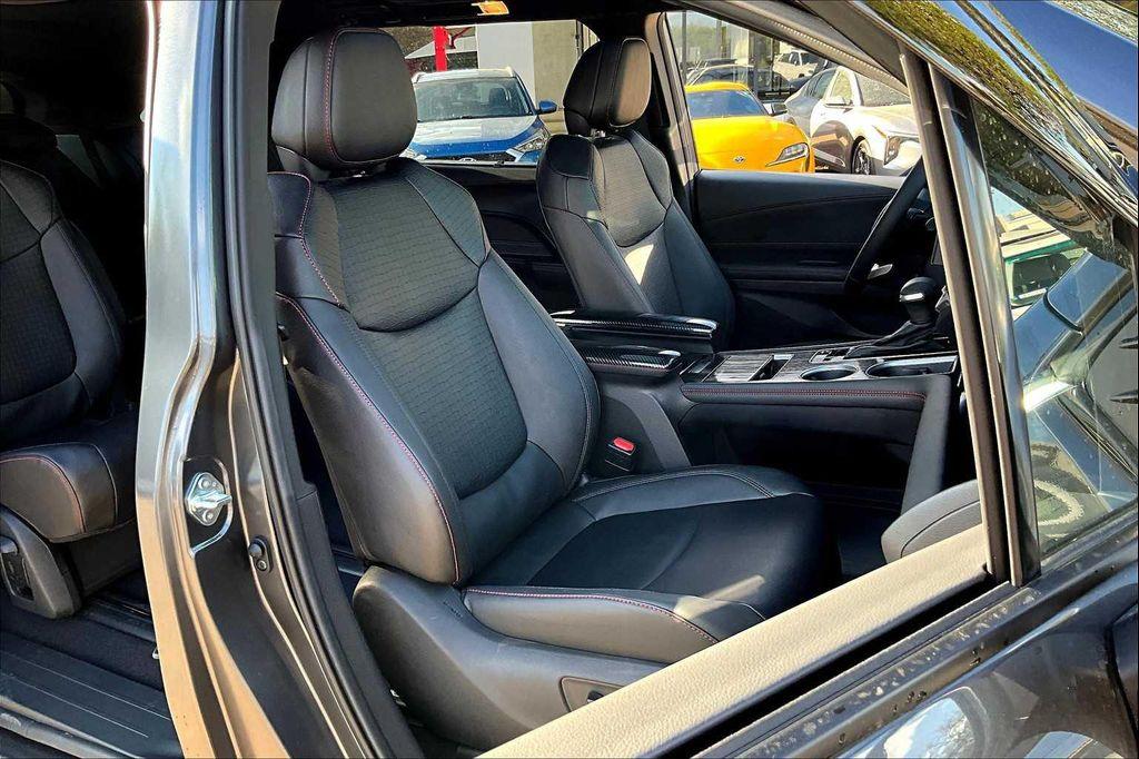 used 2025 Toyota Sienna car, priced at $49,678