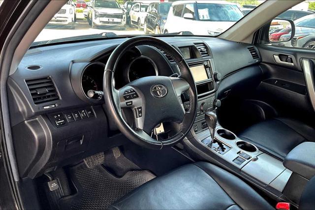 used 2013 Toyota Highlander car, priced at $16,988
