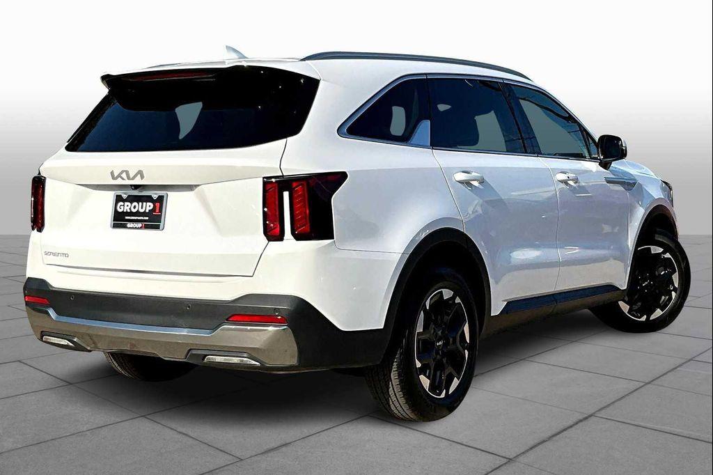 used 2024 Kia Sorento car, priced at $28,244