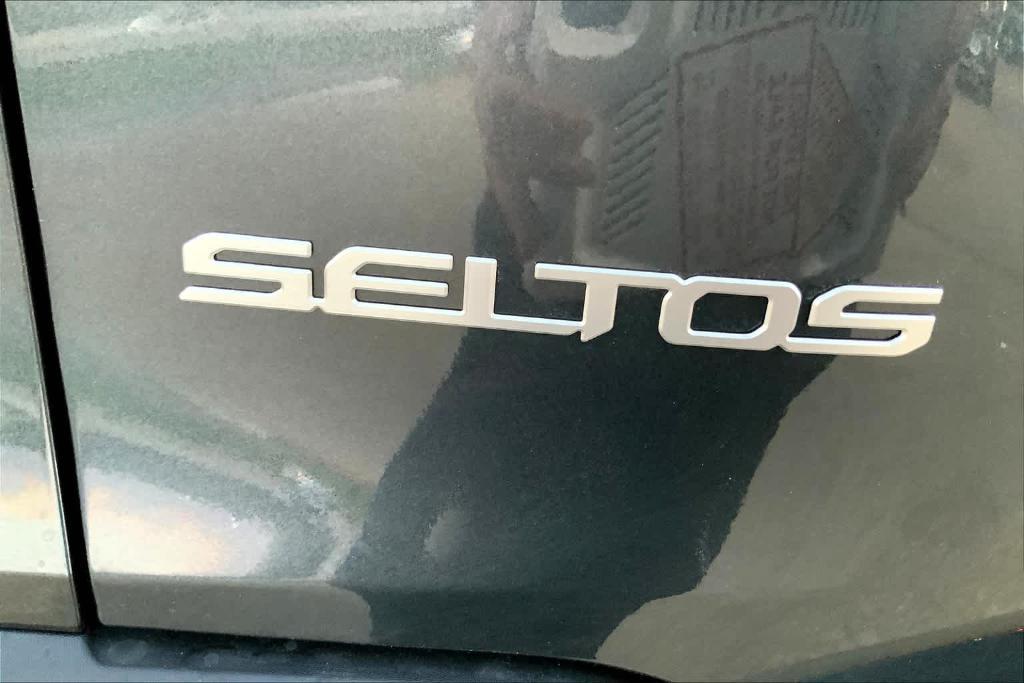 new 2024 Kia Seltos car, priced at $32,895