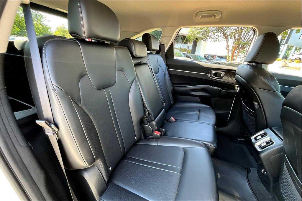 used 2024 Kia Sorento car, priced at $27,988