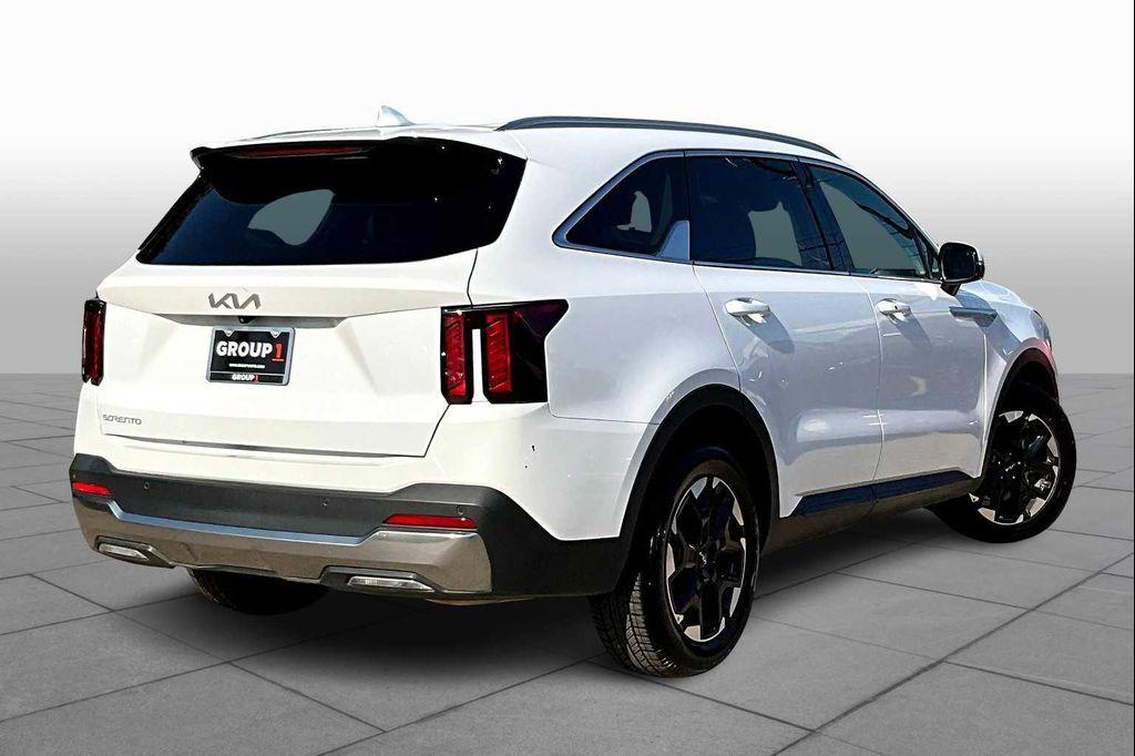 used 2024 Kia Sorento car, priced at $27,988