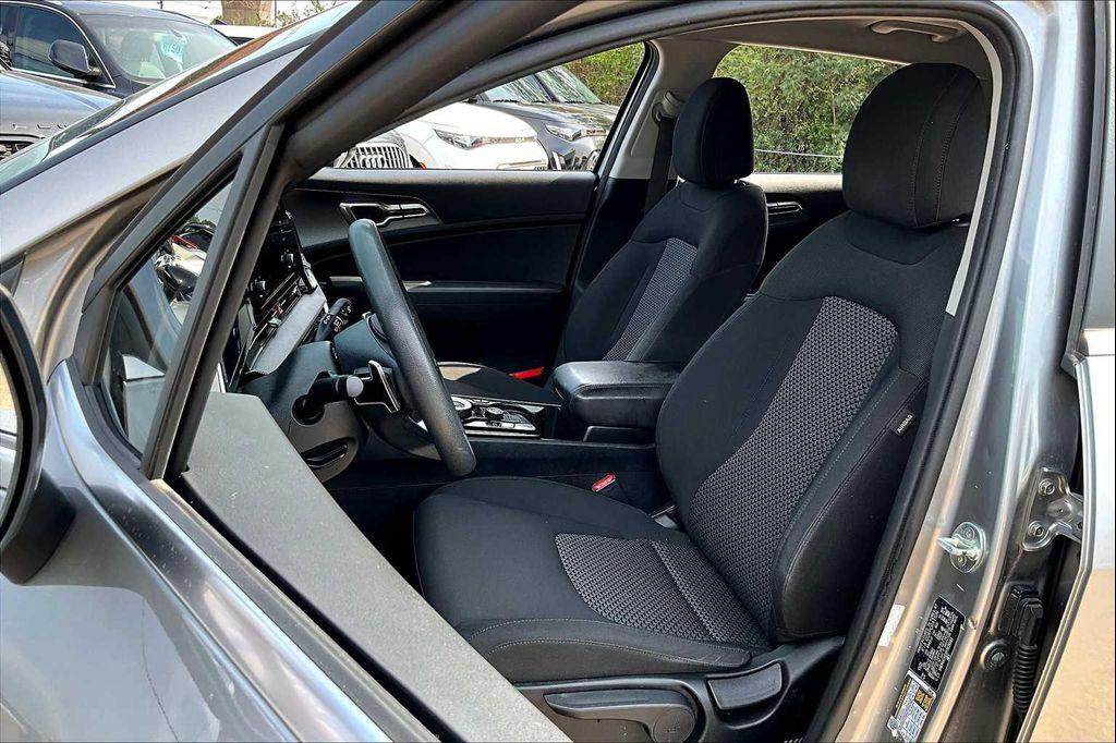 used 2023 Kia Sportage Hybrid car, priced at $17,448