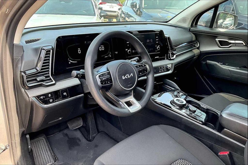 used 2023 Kia Sportage Hybrid car, priced at $17,448