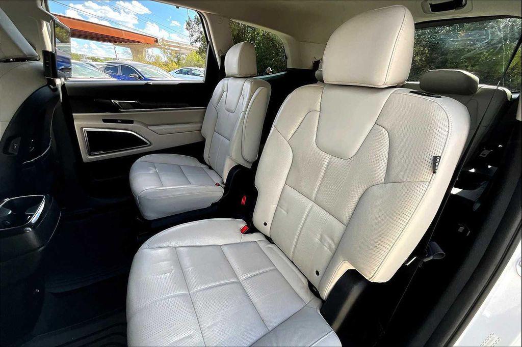 used 2023 Kia Telluride car, priced at $36,486