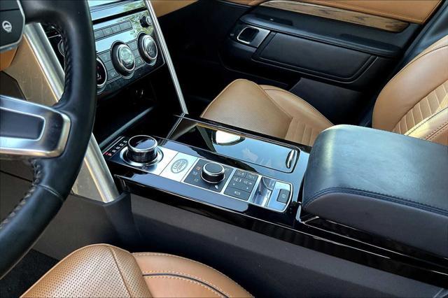 used 2017 Land Rover Discovery car, priced at $19,398