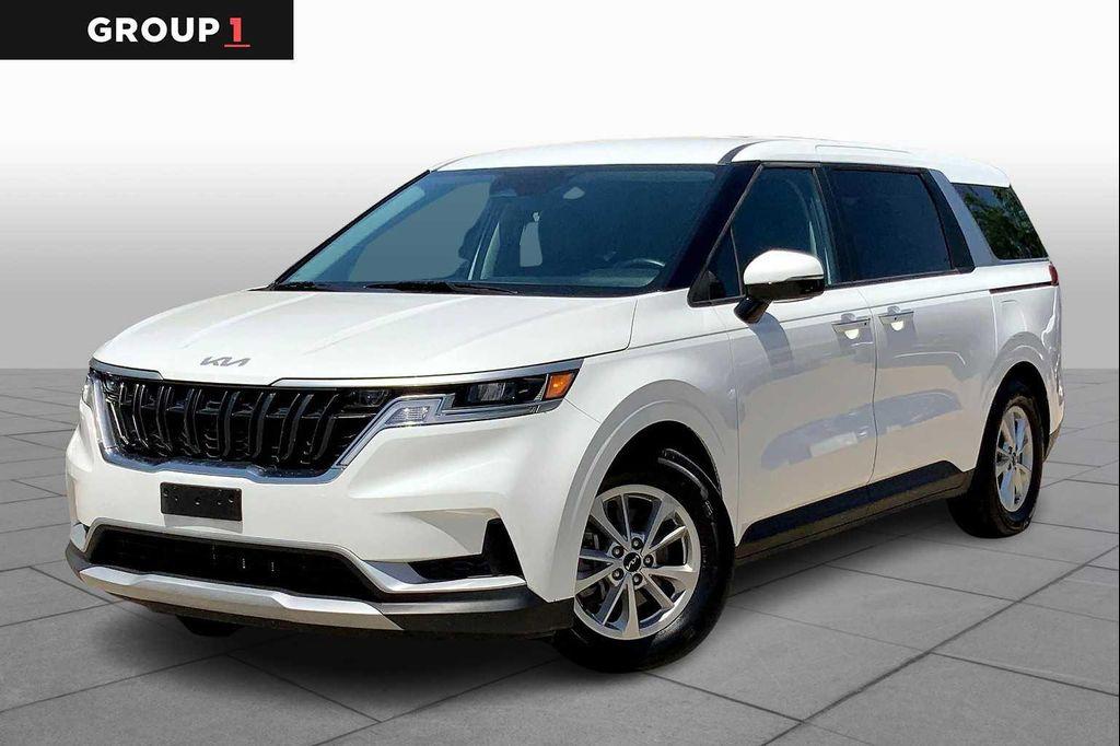 used 2022 Kia Carnival car, priced at $24,884