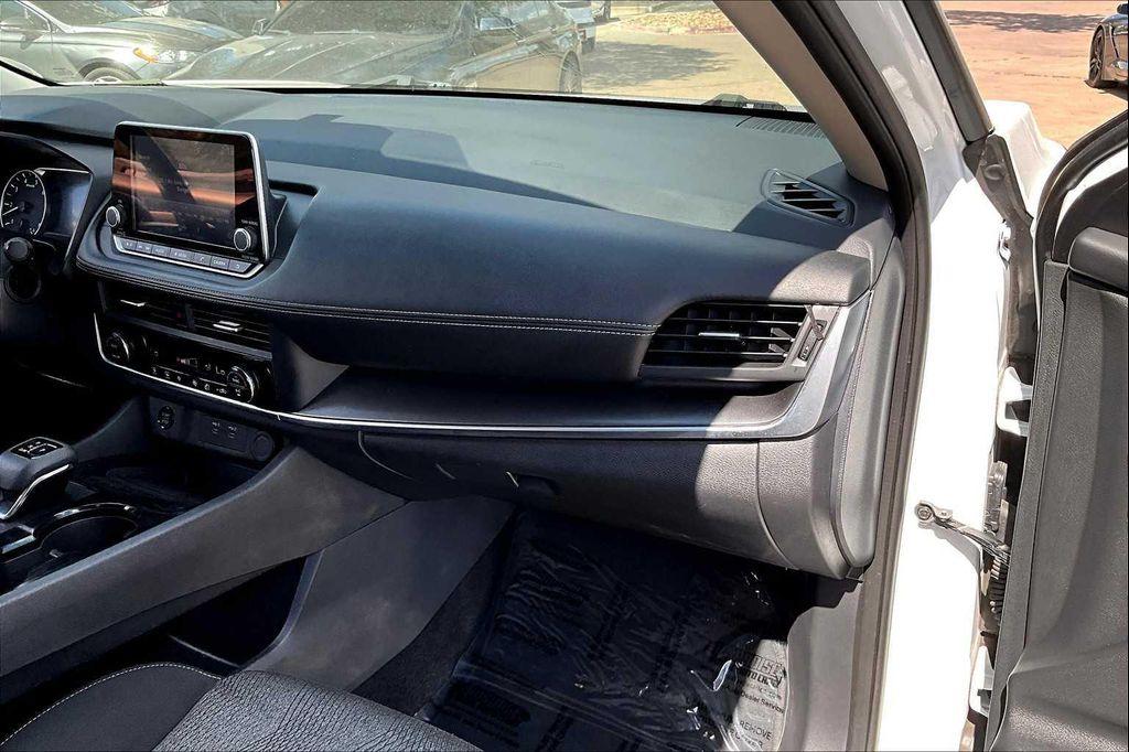 used 2024 Nissan Rogue car, priced at $21,774