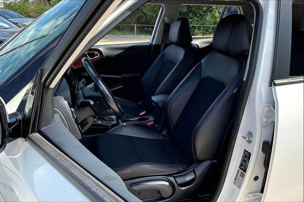 used 2023 Kia Soul car, priced at $17,978