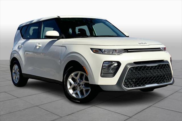 used 2022 Kia Soul car, priced at $17,488