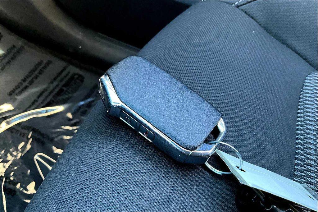 used 2023 Kia Sorento car, priced at $23,629