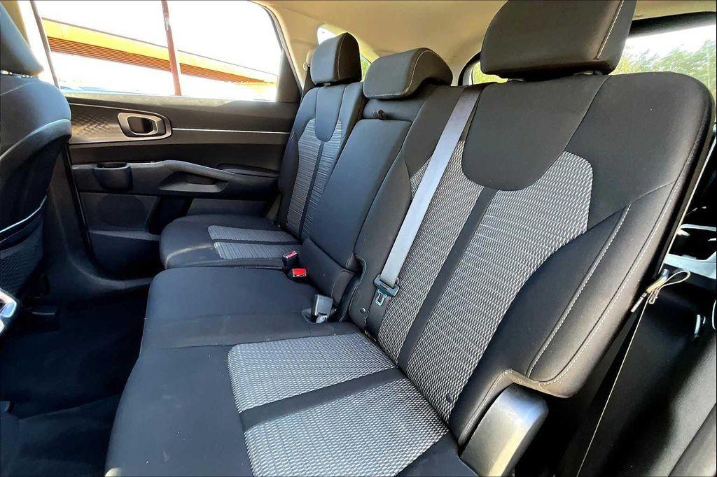 used 2023 Kia Sorento car, priced at $23,629