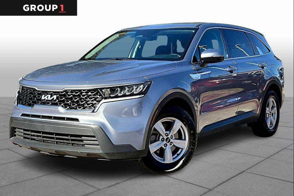 used 2023 Kia Sorento car, priced at $23,629