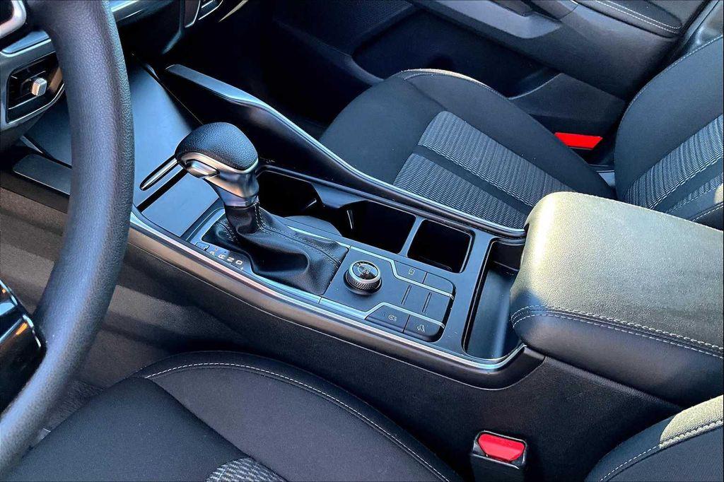 used 2023 Kia Sorento car, priced at $23,629