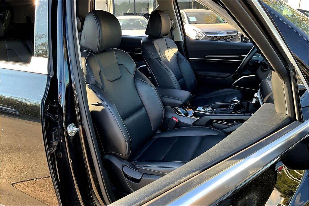used 2023 Kia Telluride car, priced at $29,495