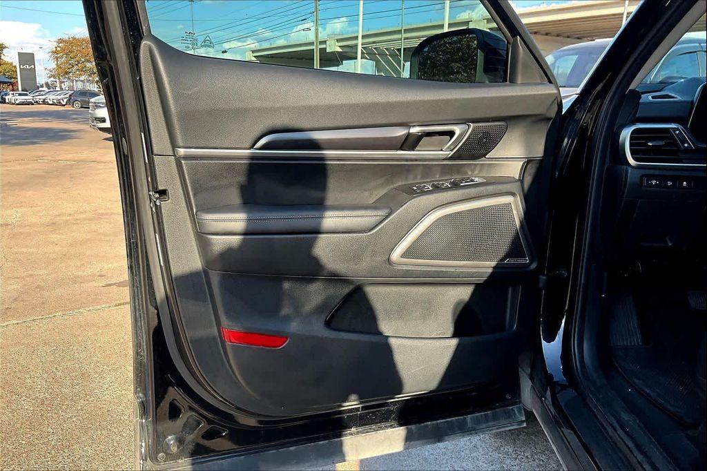 used 2023 Kia Telluride car, priced at $29,495