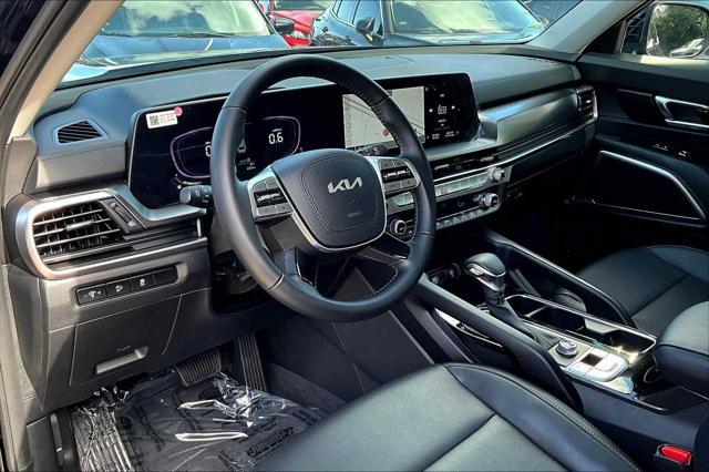 used 2024 Kia Telluride car, priced at $38,228