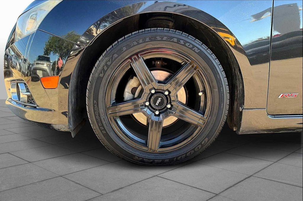 used 2014 Chevrolet Cruze car, priced at $7,244