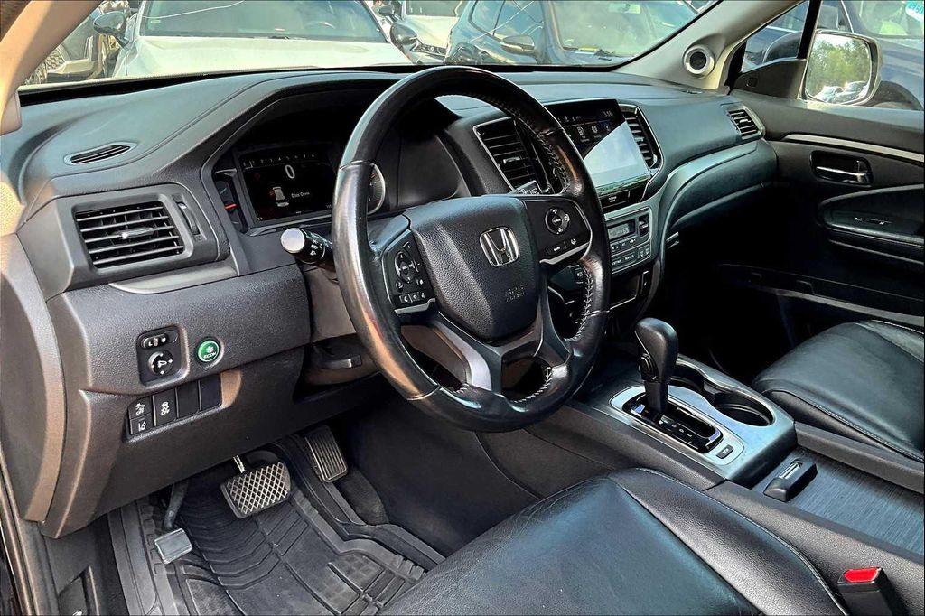 used 2019 Honda Pilot car, priced at $18,988