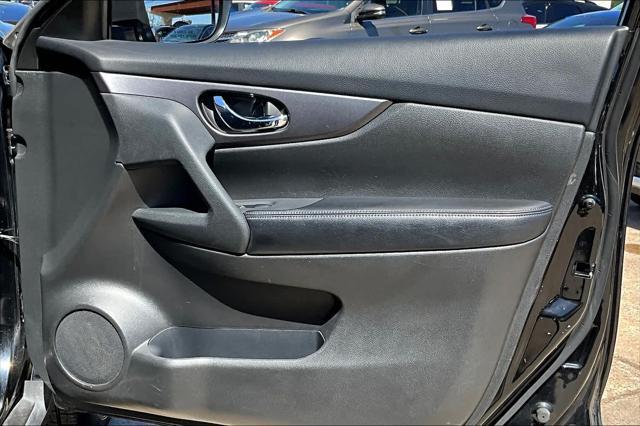 used 2016 Nissan Rogue car, priced at $6,998