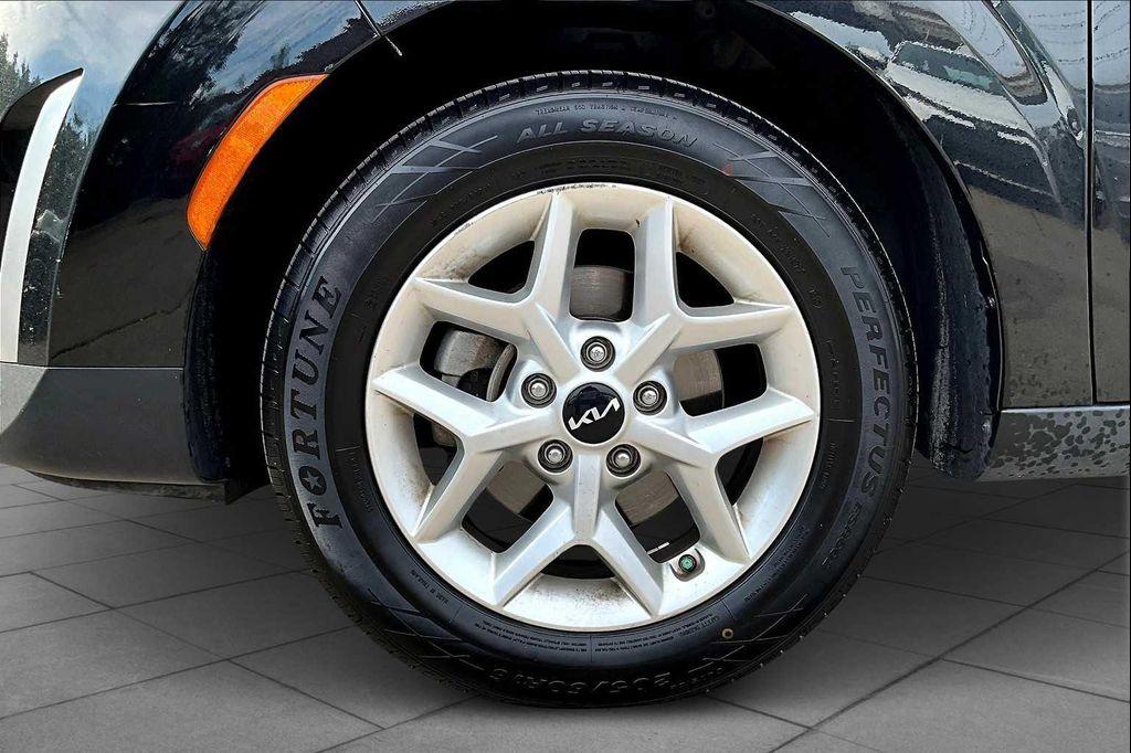 used 2023 Kia Soul car, priced at $19,474