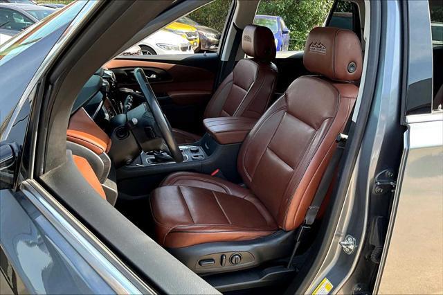 used 2018 Chevrolet Traverse car, priced at $22,558
