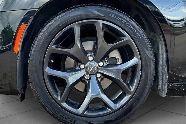 used 2021 Chrysler 300 car, priced at $23,208