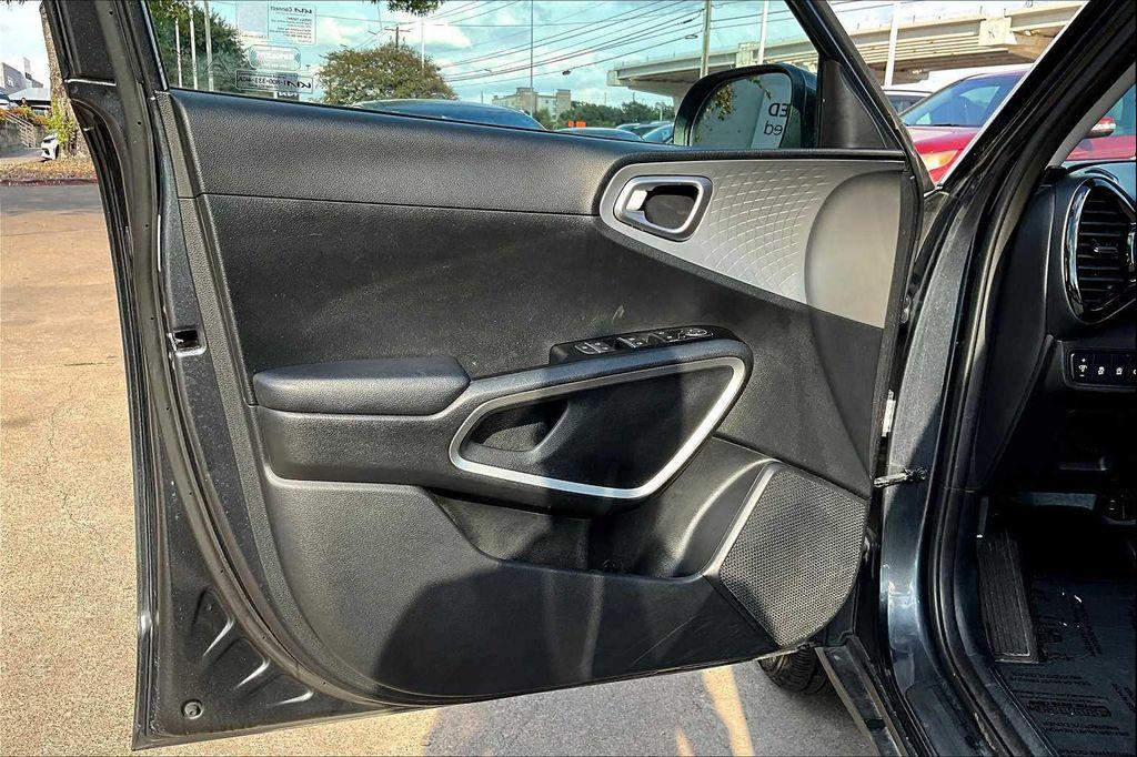 used 2023 Kia Soul car, priced at $17,792