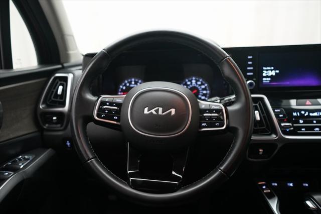 used 2022 Kia Sorento car, priced at $26,600