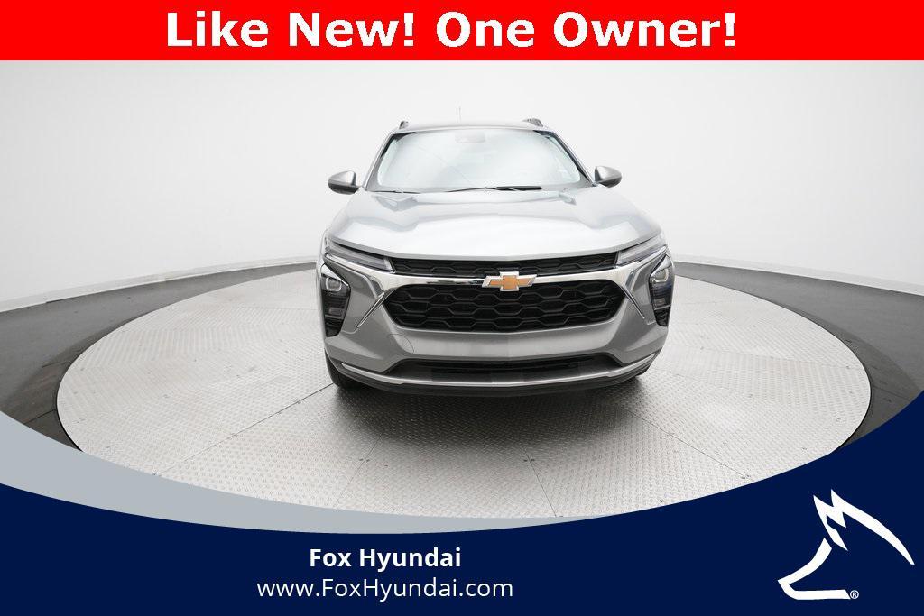 used 2025 Chevrolet Trax car, priced at $22,200