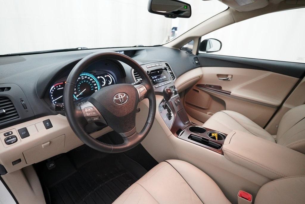 used 2010 Toyota Venza car, priced at $11,900