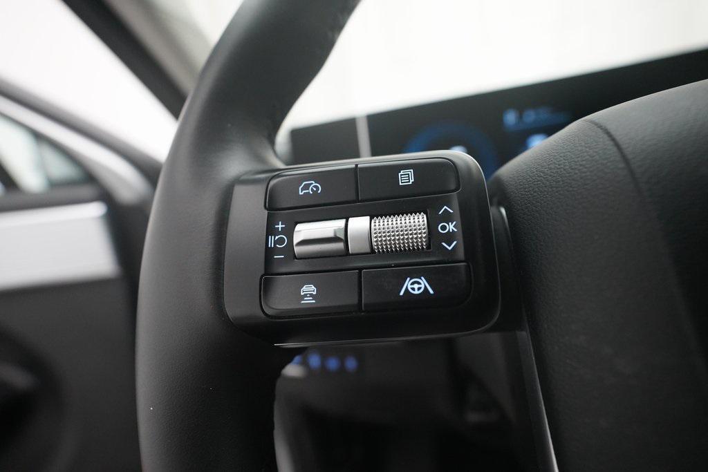 used 2024 Hyundai Santa Fe car, priced at $33,000