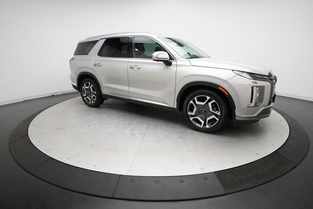 used 2024 Hyundai Palisade car, priced at $37,000