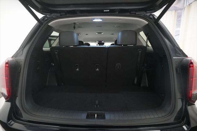 used 2025 Hyundai Palisade car, priced at $39,200