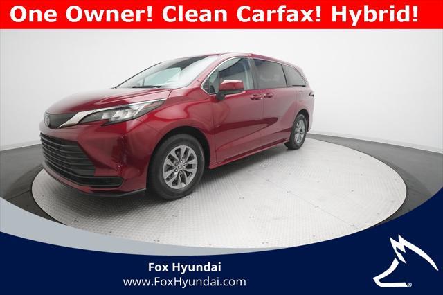 used 2022 Toyota Sienna car, priced at $37,900