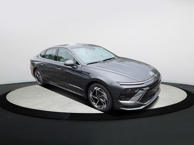 new 2024 Hyundai Sonata car, priced at $32,260